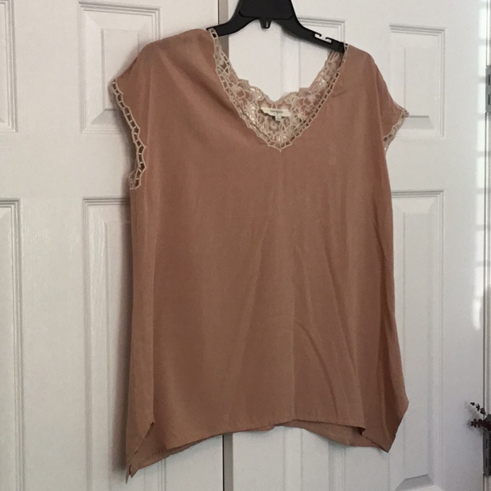 Umgee boutique blouse in large